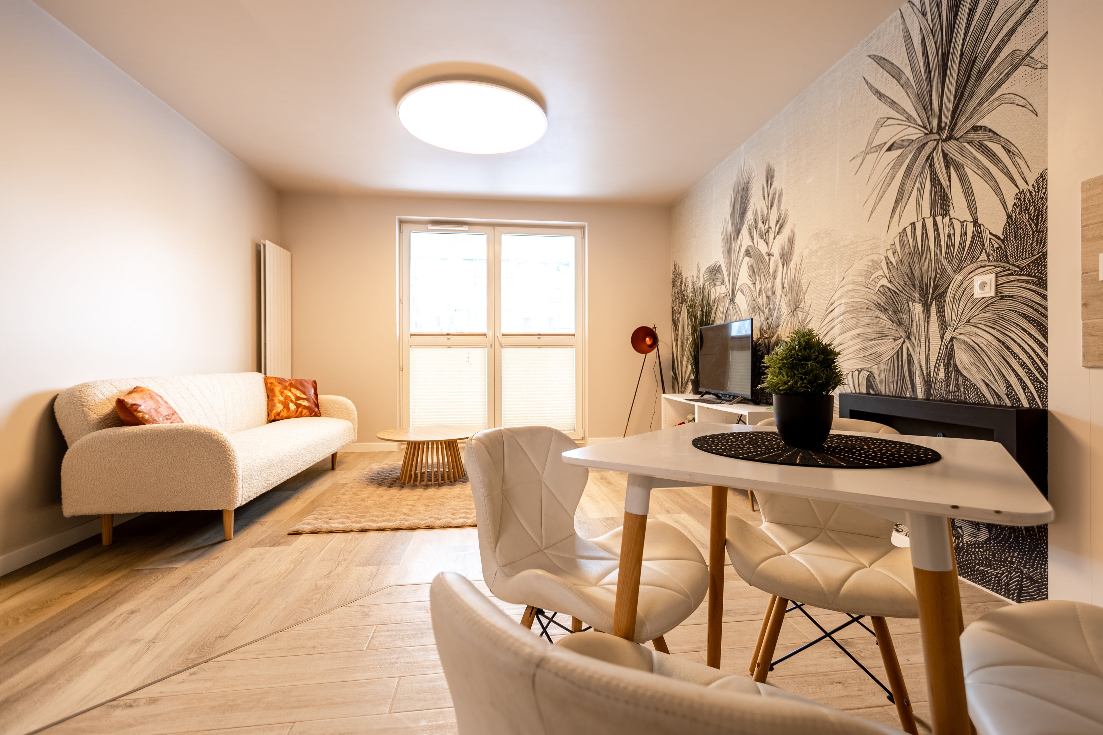 3 pokoje | 2 ogródki (25 m² + 75 m²) | garaż podziemny | komórka | osiedle zamknięte Warszawa Białołęka