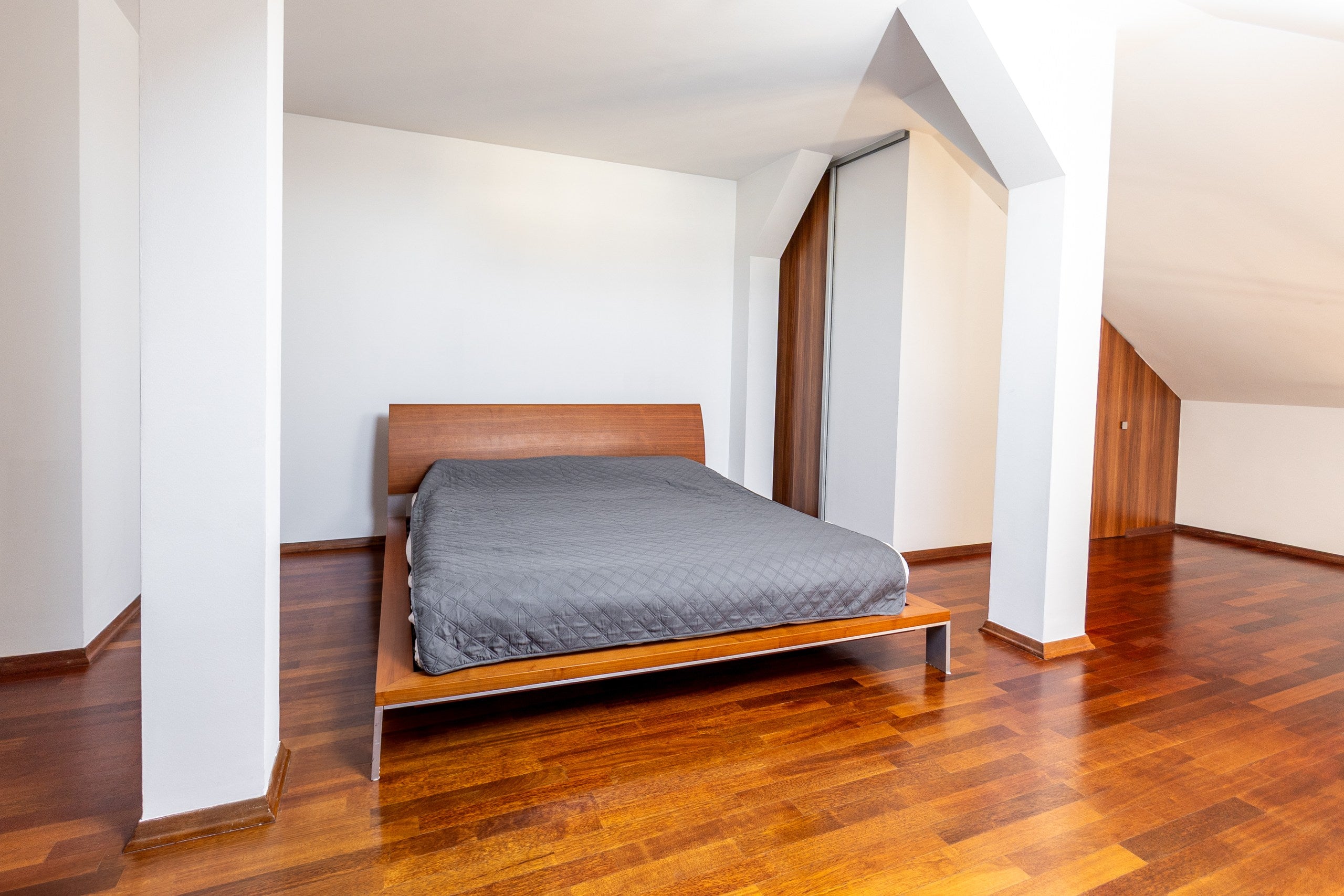 SPRZEDAŻ | 3 pokoje | 2 poziomy | 69,12m² | 2 loggie | parking podziemny | Warszawa Targówek