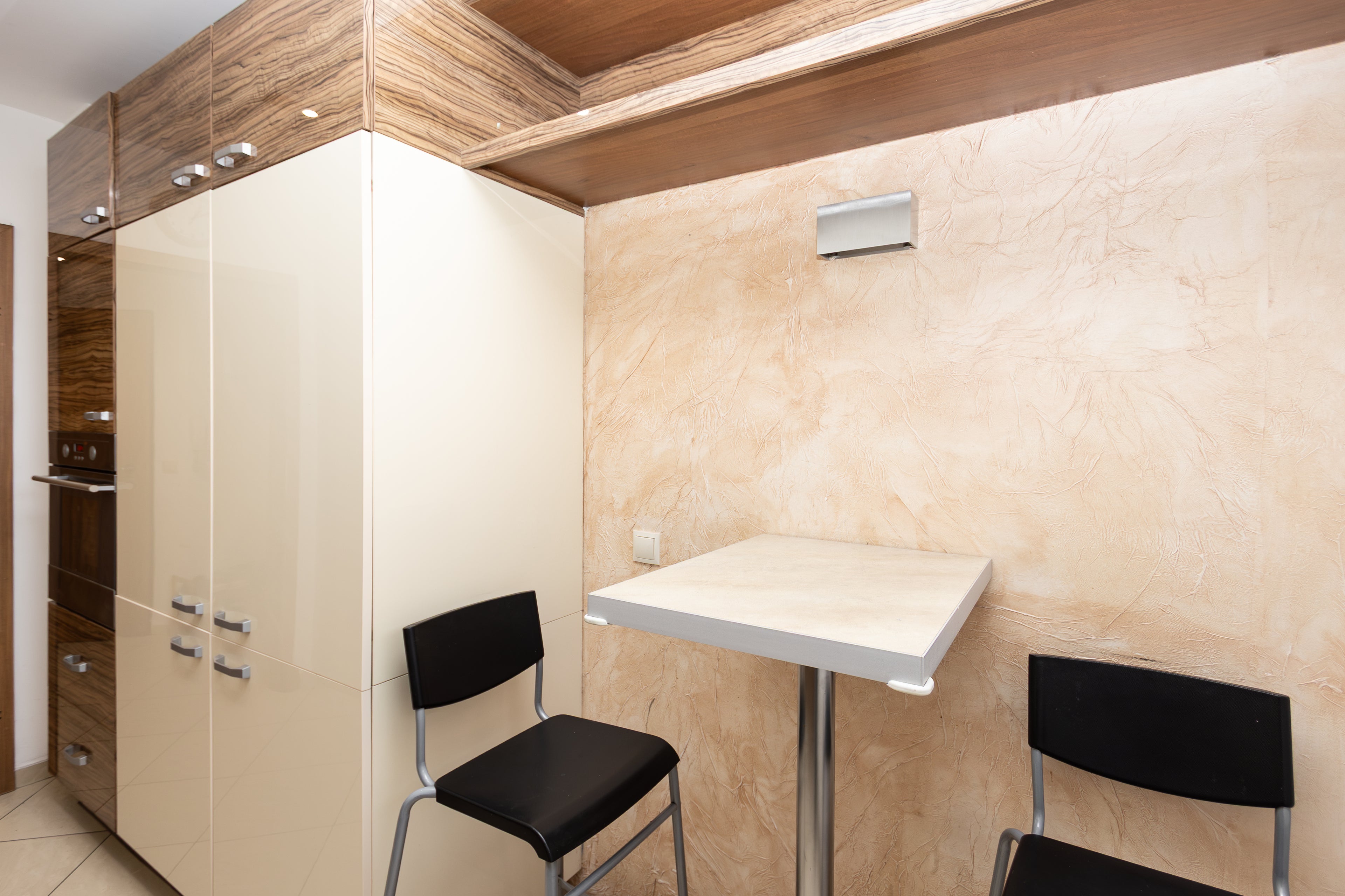 SPRZEDAŻ | 2 pokoje | 57,7 m² | metro Księcia Janusza | balkon | miejsce postojowe | Warszawa Wola