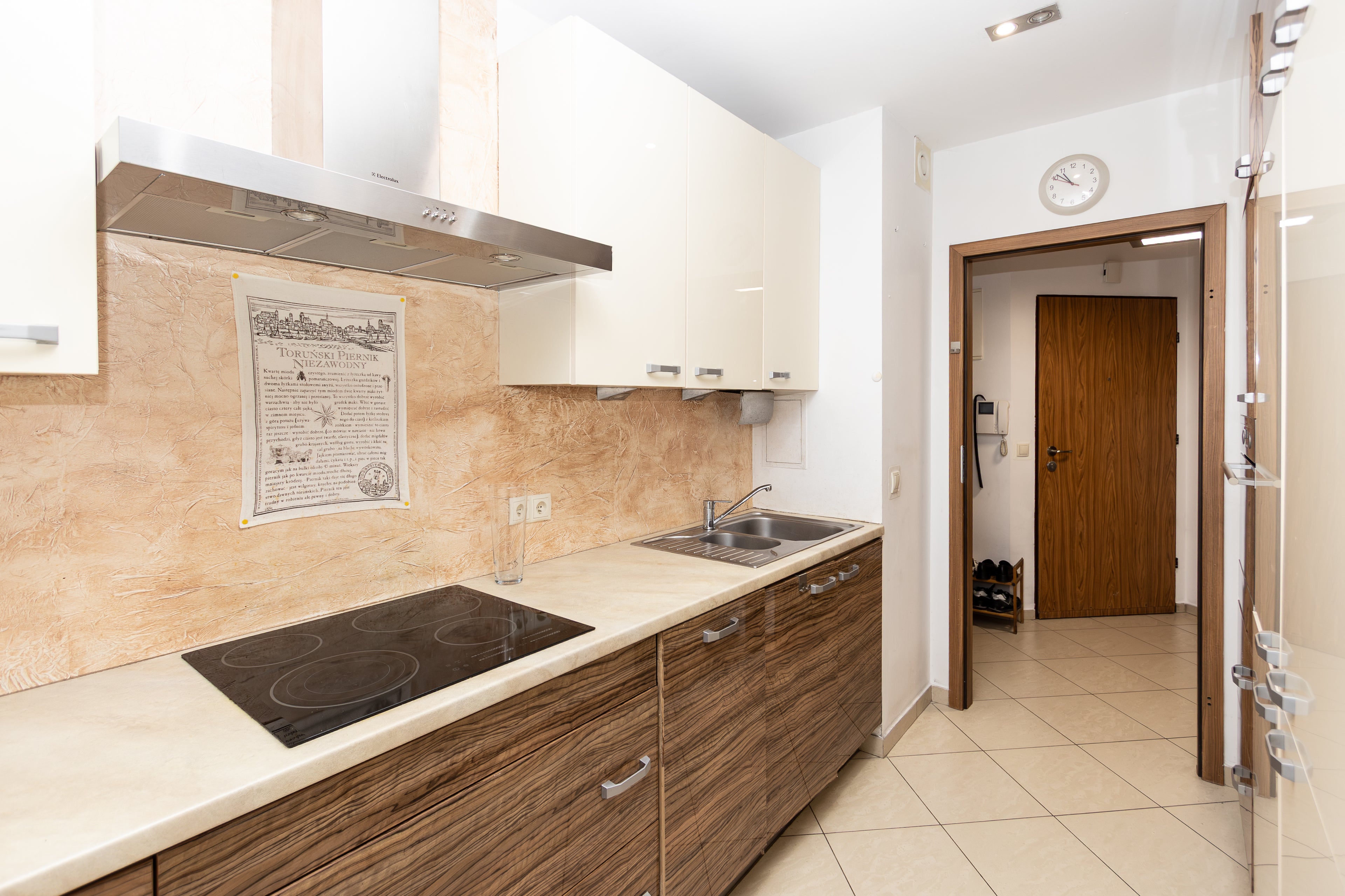 SPRZEDAŻ | 2 pokoje | 57,7 m² | metro Księcia Janusza | balkon | miejsce postojowe | Warszawa Wola